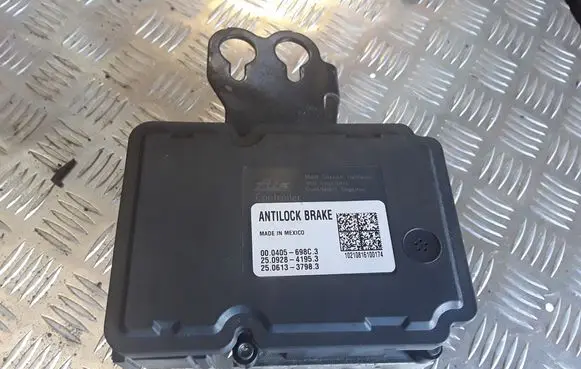 Dodge Journey ABS Pump 000405698C3 25092841953 25061337983