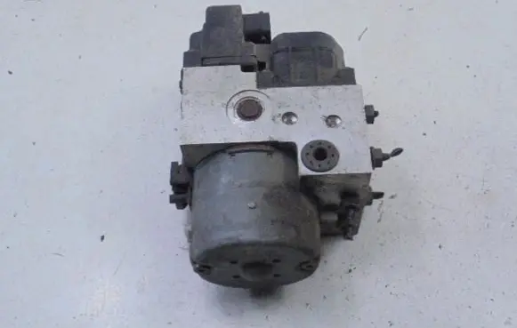 Citroen Xsara Picasso ABS Pump 9625242380