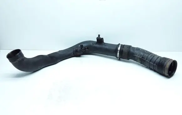 Intercooler hose/pipe