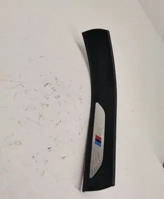 BMW X6M F86 Rear sill trim cover 7382255