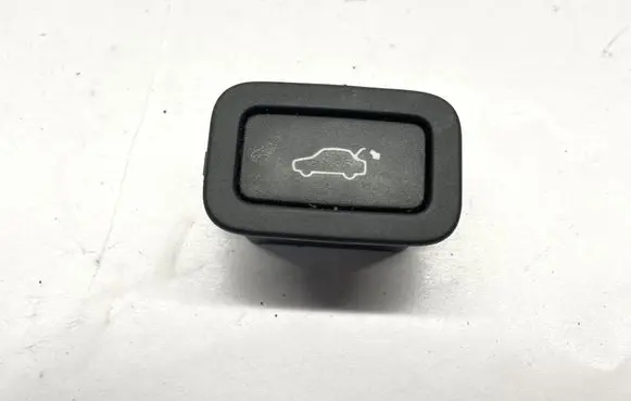 Jaguar XF X250 Tailgate/boot open switch button 31264960AA