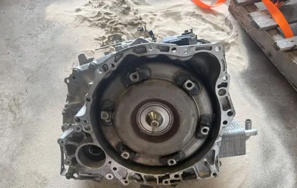 Volvo XC40 Automatic gearbox 32240939
