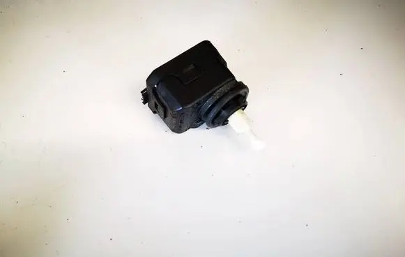 Volkswagen Golf IV Headlight level adjustment motor 1j0941295c 007878-00