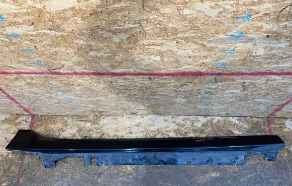 BMW 2 F44 Sill 51777461382 S2510E126-Z