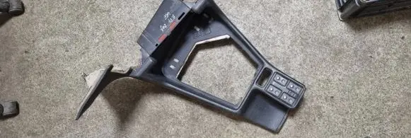 BMW 5 E34 Center console 51161908910
