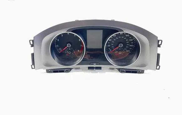 Volkswagen Golf VII Speedometer (instrument cluster) 5G0920951