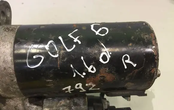 Volkswagen Golf VI Starter motor 02Z911024H 0001153007