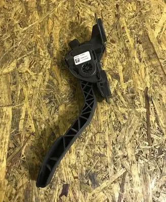 Mazda 6 Accelerator throttle pedal