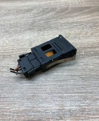 BMW 3 E36 Headlight level height control switch 1391799 WithPlug
