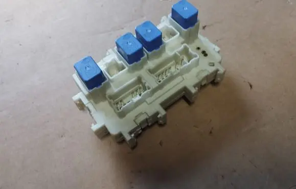 Infiniti G37 Fuse box set