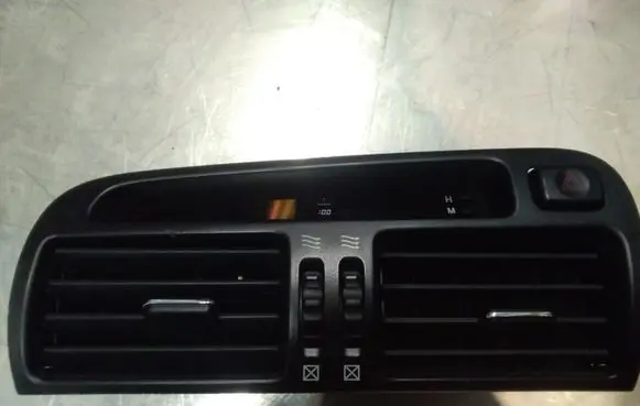 Hazard light switch