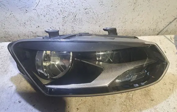 Volkswagen Polo V 6R Headlight/headlamp 6R1941008E 1EE24705102 24205102001024