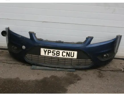 Ford Focus Front bumper 8m5117757a 8M5117K810G