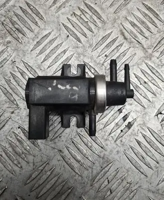 Volkswagen Golf IV Turbo solenoid valve 1J0906627 72290320