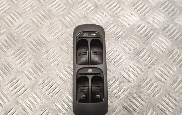Porsche Cayenne (9PA) Electric window control switch 7L5959857A