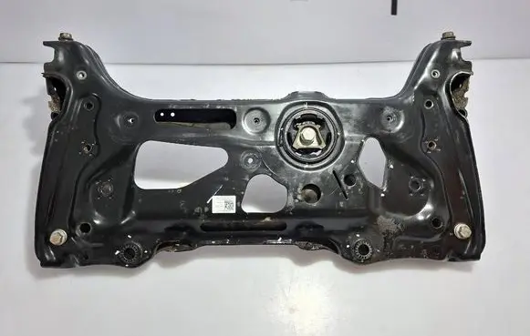 Volkswagen Touran III Front subframe 3Q0199315D 3Q0199313BH
