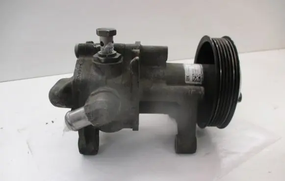 BMW X5 E70 Power steering pump 6781008 678100802 306D3