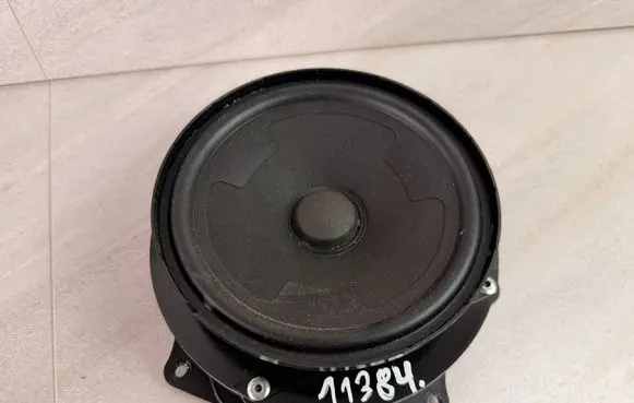 Volkswagen Touran III Rear door speaker 5TA035453