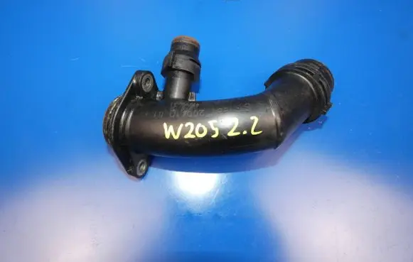 Mercedes-Benz C W205 Engine coolant pipe/hose A6512001051