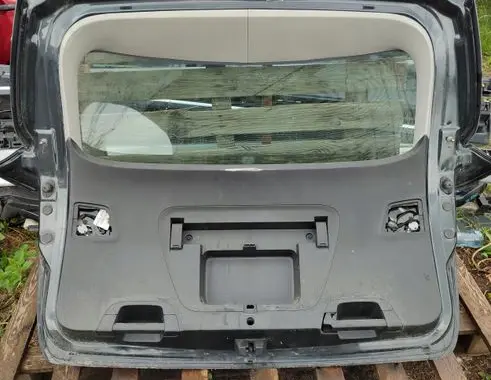 Opel Astra J Truck tailgate 