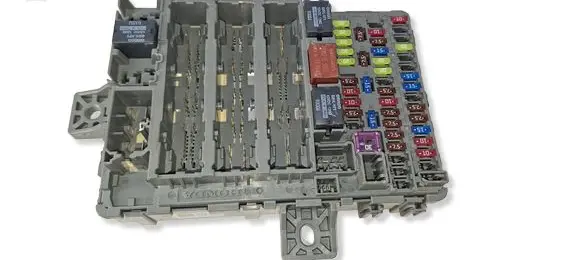 Honda Civic IX Fuse module 116RA000021
