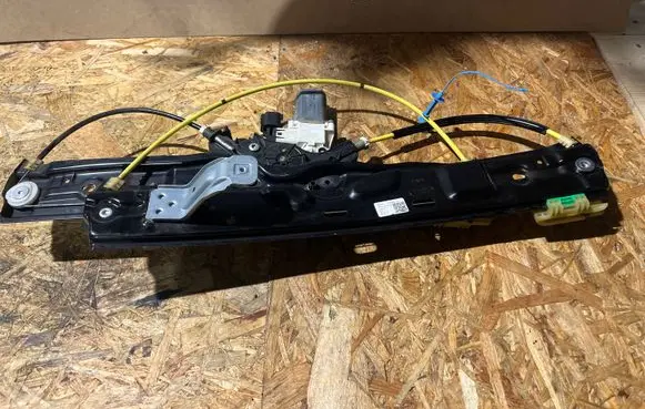 Land Rover Range Rover Velar Rear door window regulator with motor J8A227000AB