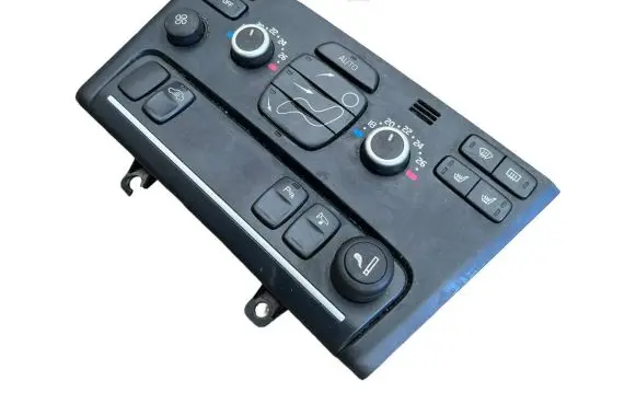 Volvo XC90 Climate control unit 30710682 06W47E04 M647CB00149