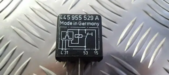Audi A6 S6 C4 4A Other relay 445955529A 5WG005374-00