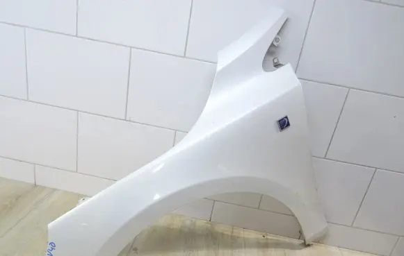 Volvo V40 Fender