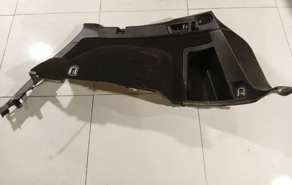 Subaru Legacy Other trunk/boot trim element 