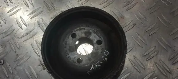 Volkswagen PASSAT B5 Power steering pump pulley 058145255E