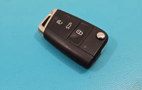 Engine ECU kit and lock set