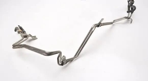Volvo V60 Fuel line pipe 