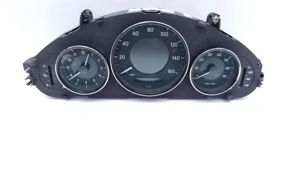 Mercedes-Benz CLS AMG C219 Speedometer (instrument cluster) A2195404511
