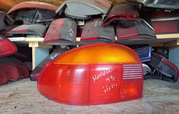 Ford Mondeo MK I Rear/tail lights 93BG13A603BA 93BG13N004DB