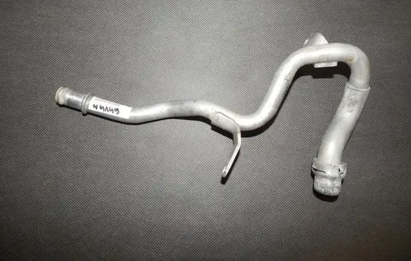 Audi A8 S8 D4 4H Engine coolant pipe/hose 057121507H