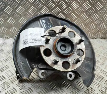 Lexus ES 250 - 300 - 330 Rear wheel hub 4230433050