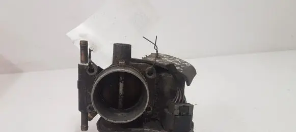 Opel Zafira B Throttle valve 25177983