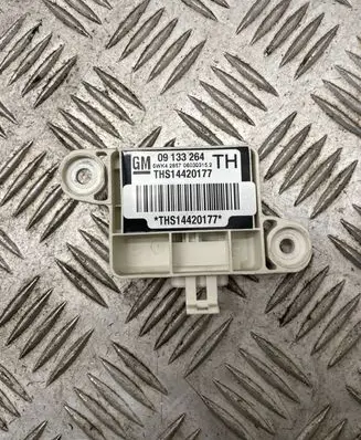 Opel Zafira A Airbag deployment crash/impact sensor 09133264 THS14420177