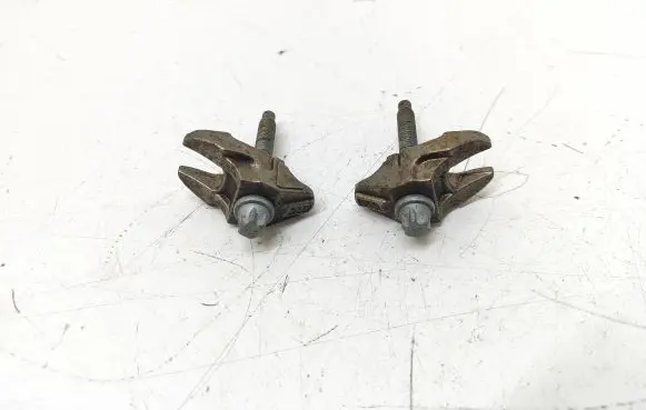 Peugeot Partner Fuel Injector clamp holder