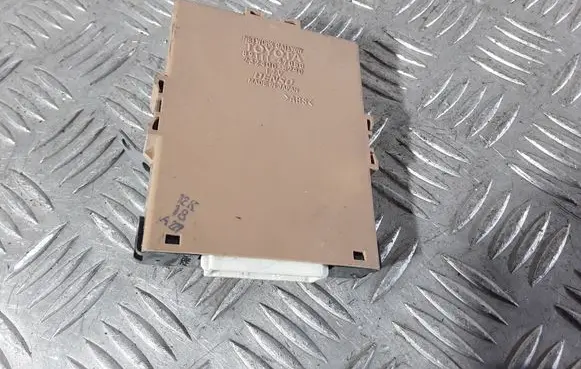 Toyota Prius (XW20) CAS control unit/module 8911147050 2324005290