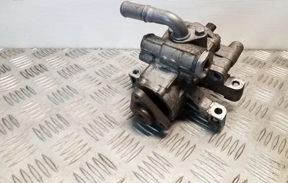Peugeot Boxer Power steering pump 6C113AGT4AC