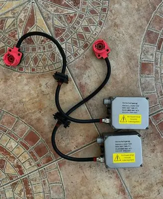 BMW 5 E39 Headlight ballast module Xenon 5DV00776071