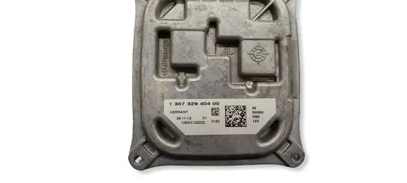 Peugeot 308 Xenon control unit/module 130732940400