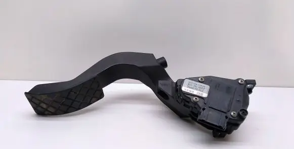 Audi A6 S6 C5 4B Accelerator throttle pedal 8D1721523F