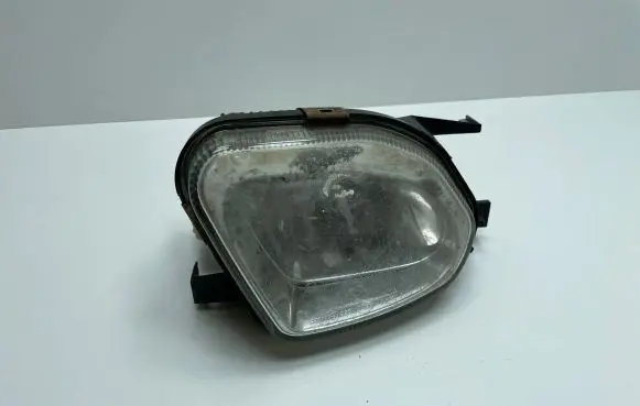 Mercedes-Benz E W211 Front fog light A2118200656 1NB00827502