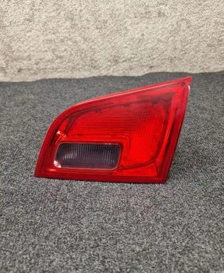 Opel Astra J Tailgate rear/tail lights 13282247