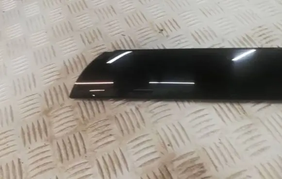 Mini Cooper Countryman R60 Side skirt rear trim 41400002