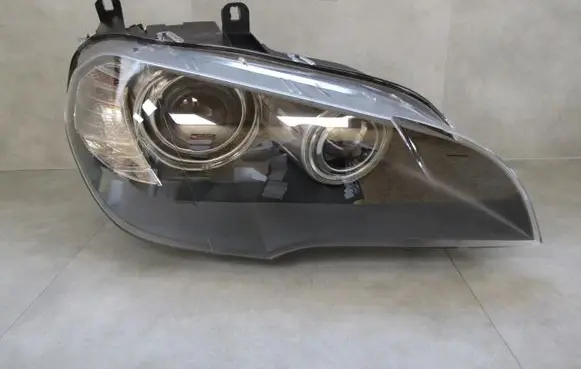 BMW X5 E70 Headlight/headlamp 7161588