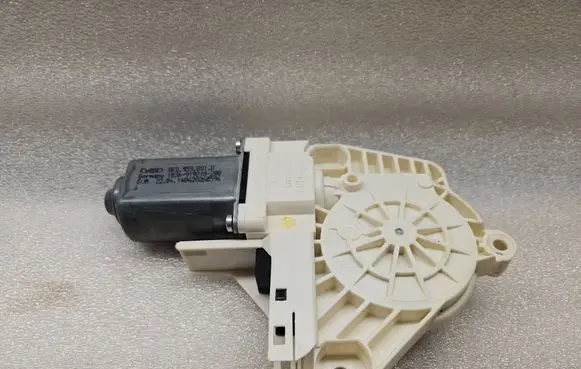 Audi A6 Allroad C7 Front door window regulator motor 8K0959801B 1036919810200 140420260596
